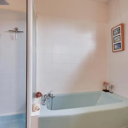 A 750m De La D'ares- Maison Familiale Pour 6 * Ares